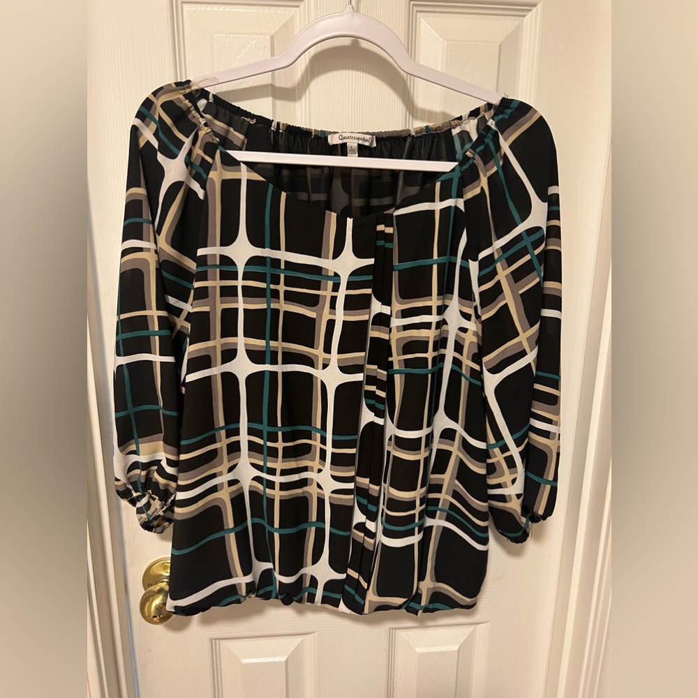 Career top size Lg